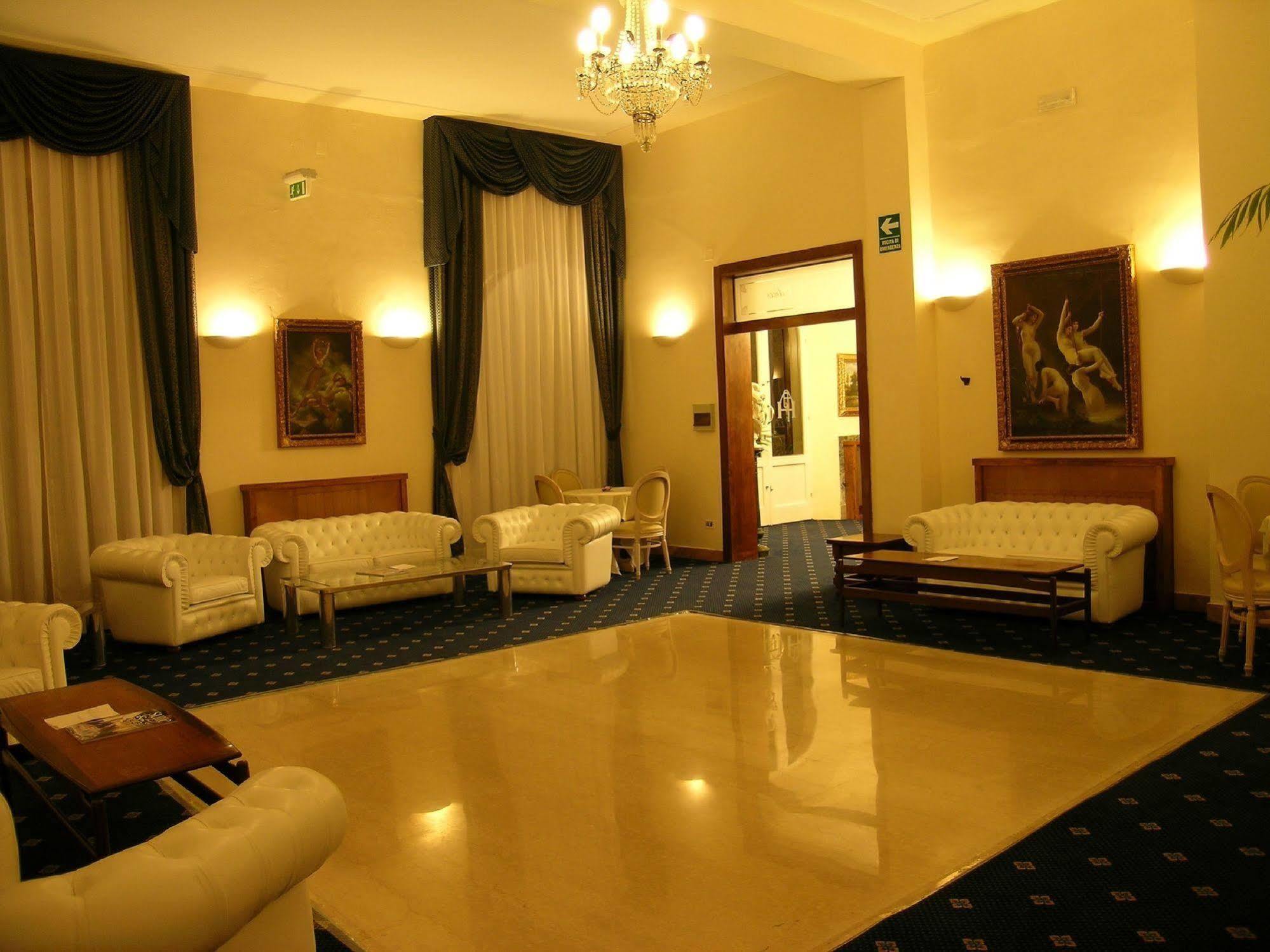 Hotel Alexander Palme เคียนเชียโนแตร์เม ภายนอก รูปภาพ